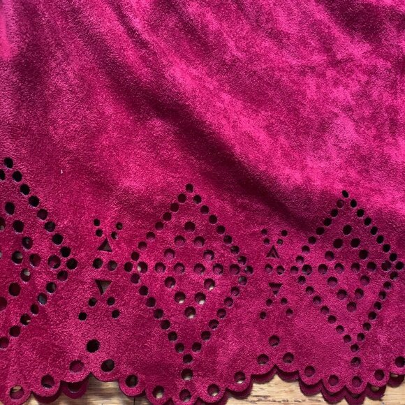 Lily Morgan Red Suede-Look Skirt Women’s M Mini Cutout Hem - Picture 3 of 9